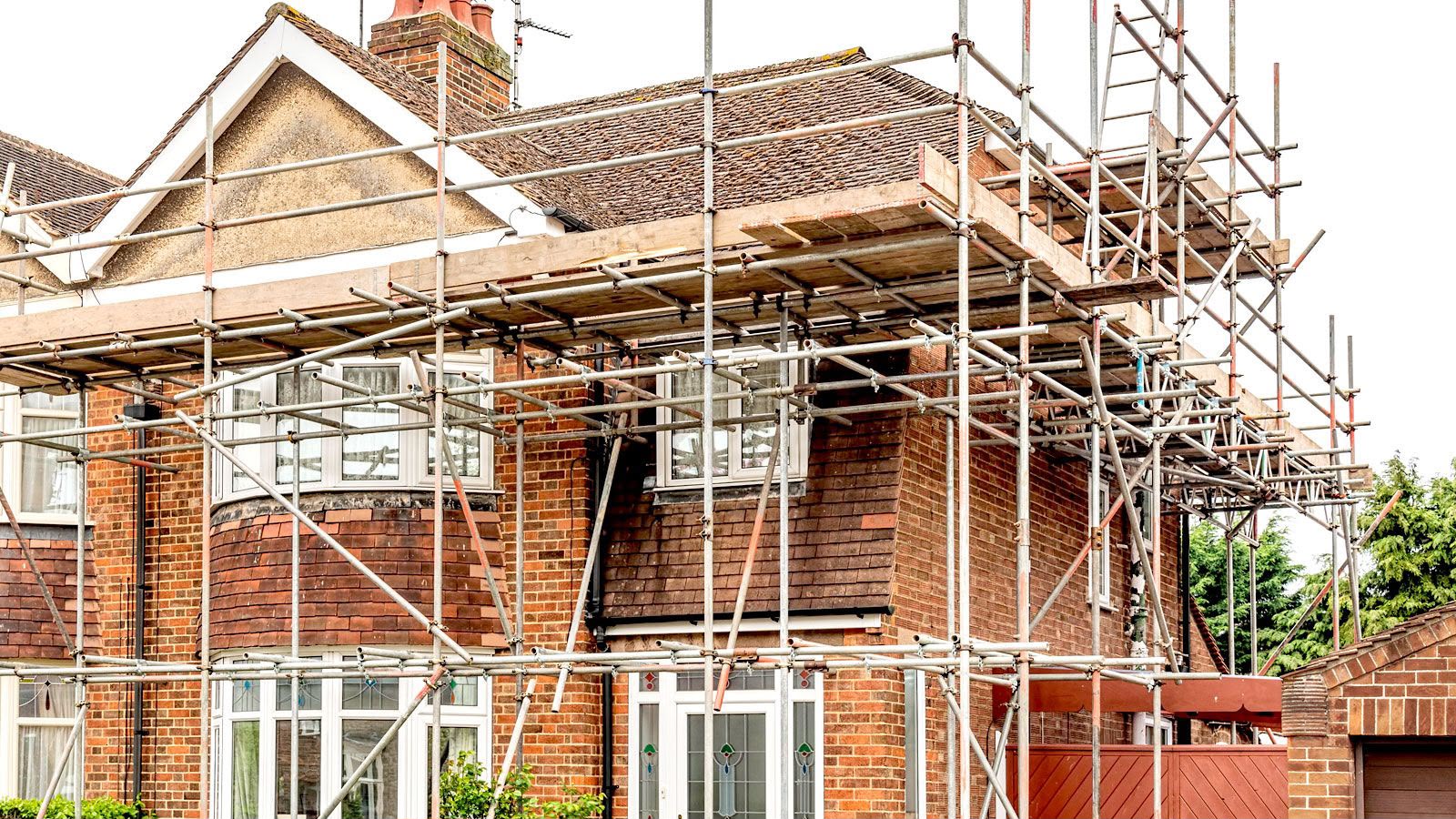 Full wrap-around for roof works