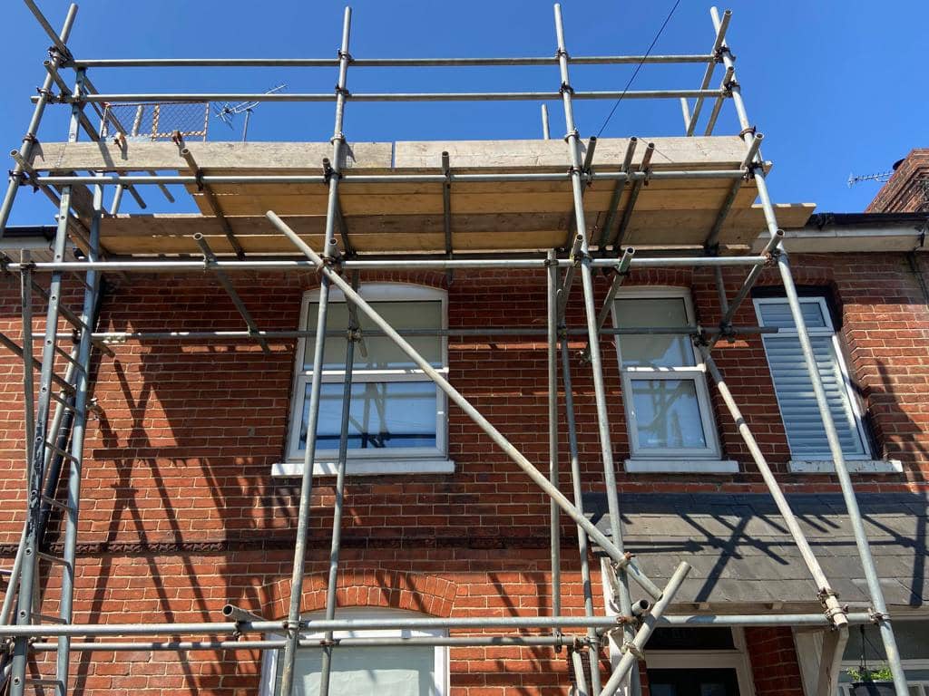 Terrace access with working lifts